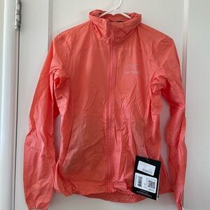 Arc'teryx Women’s Windbreaker Jacket